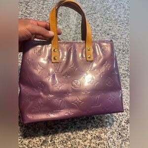 Authentic Louis Vuitton Purple Vernis READE PM  in good condition, some wear